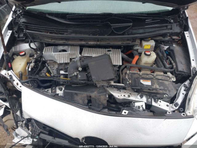 2015 TOYOTA PRIUS JTDKN3DU4F0417414 Photo 9