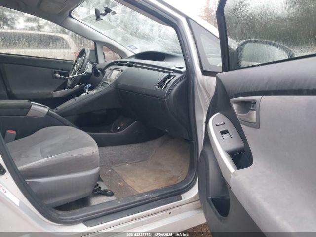 2015 TOYOTA PRIUS JTDKN3DU4F0417414 Photo 4