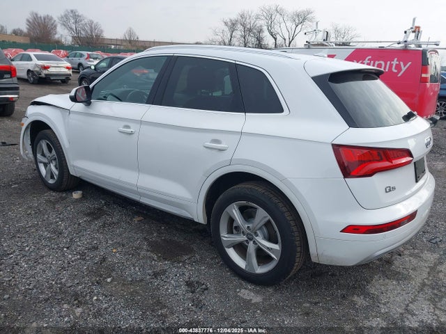 2020 AUDI Q5 WA1ANAFYXL2042767 Photo 2