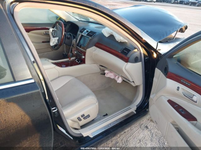 2012 LEXUS LS 460 JTHBL5EF5C5110249 Photo 4