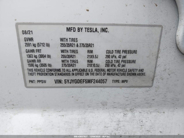 2021 TESLA MODEL Y 5YJYGDEF5MF244057 Photo 8