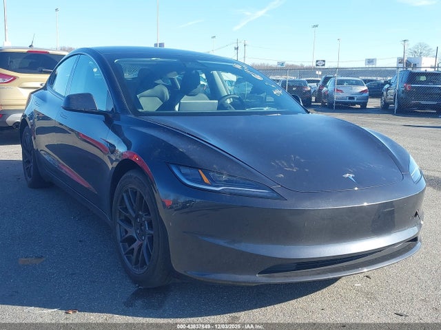 2025 TESLA MODEL 3 5YJ3E1EB6SF024032 Photo 0