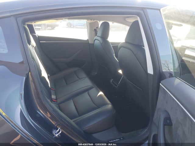 2025 TESLA MODEL 3 5YJ3E1EB6SF024032 Photo 7