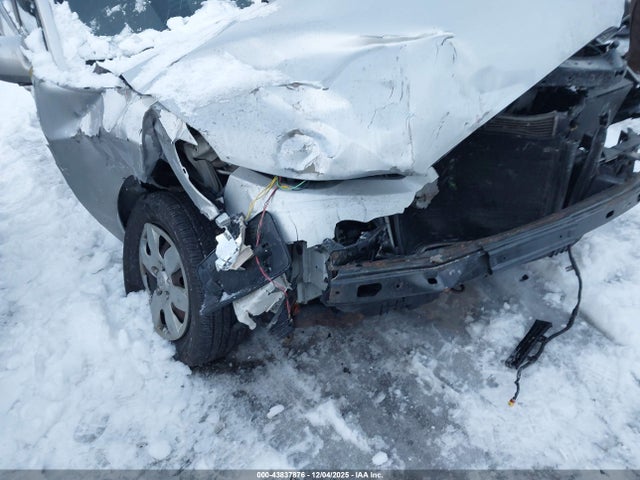 2008 HYUNDAI ELANTRA KMHDU46D08U477728 Photo 5