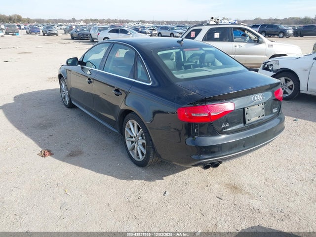 2015 AUDI A4 WAUFFAFL7FN039810 Photo 2