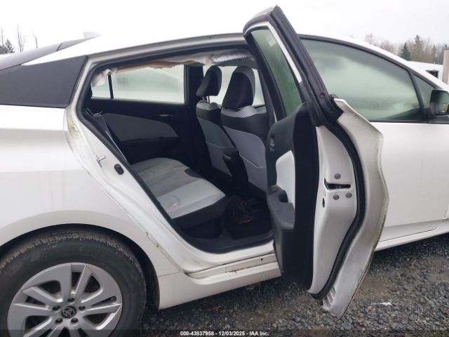 2017 TOYOTA PRIUS JTDKBRFU9H3030710 Photo 7