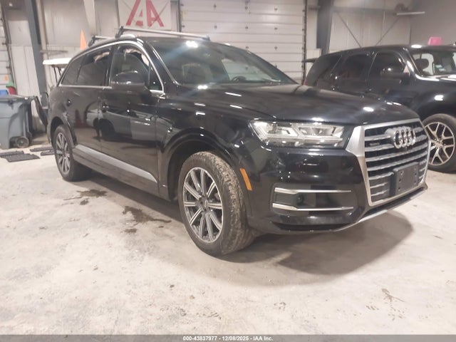2017 AUDI Q7 WA1VAAF75HD029991 Photo 0