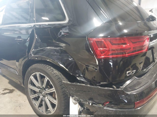 2017 AUDI Q7 WA1VAAF75HD029991 Photo 5