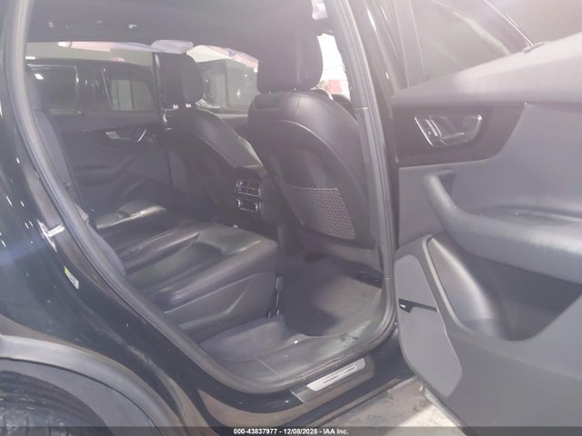 2017 AUDI Q7 WA1VAAF75HD029991 Photo 7