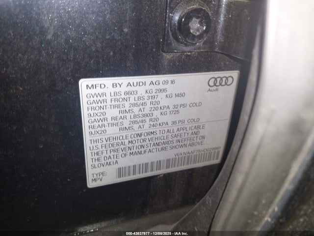 2017 AUDI Q7 WA1VAAF75HD029991 Photo 8