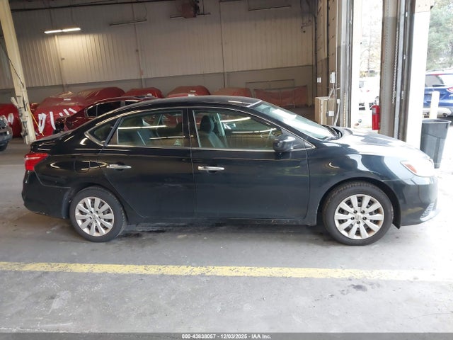 3N1AB7AP9HL663653 Nissan SENTRA SV