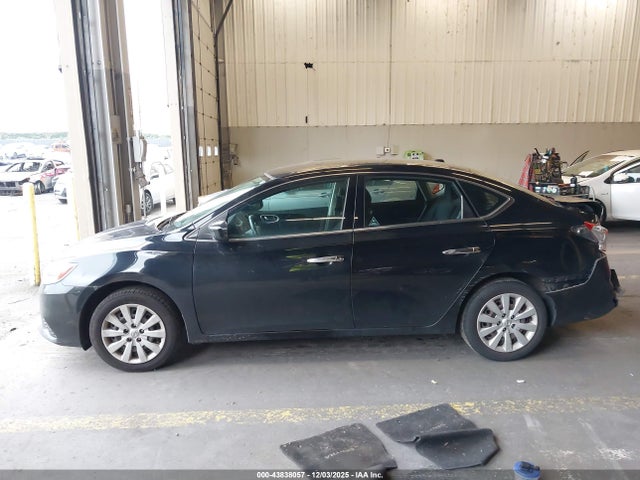 3N1AB7AP9HL663653 Nissan SENTRA SV
