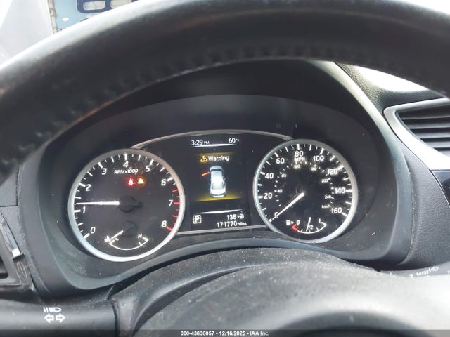 3N1AB7AP9HL663653 Nissan SENTRA SV