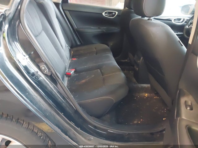3N1AB7AP9HL663653 Nissan SENTRA SV