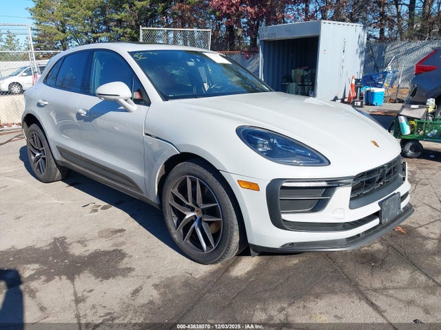 2023 PORSCHE MACAN WP1AA2A51PLB17830