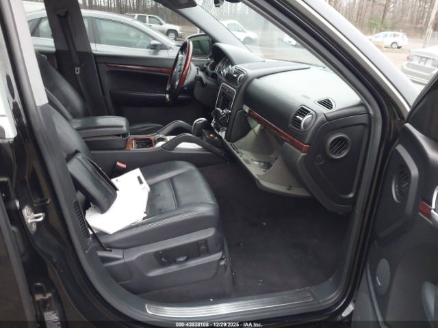 2005 PORSCHE CAYENNE WP1AB29P15LA66300 Photo 4
