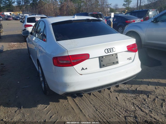 2014 AUDI A4 WAUHFAFL0EA061212 Photo 2