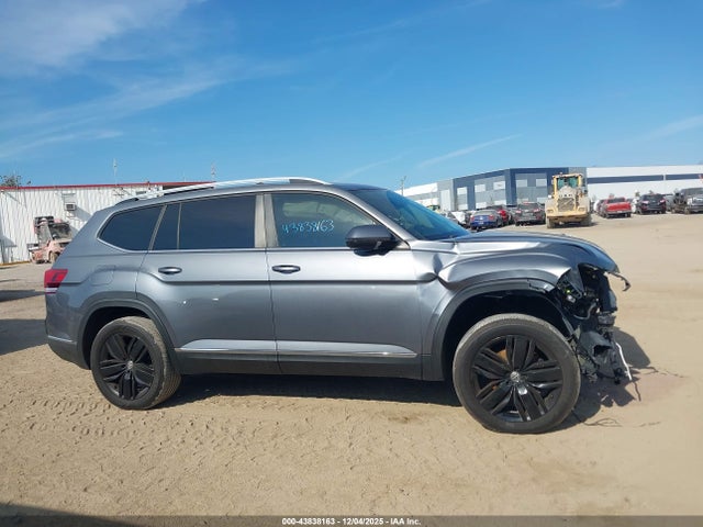 2018 Volkswagen Atlas 3.6l V6 Sel მანქანა იყიდება აუქციონზე, vin: 1V2ER2CA2JC521053, აუქციონის ნომერი: 43838163