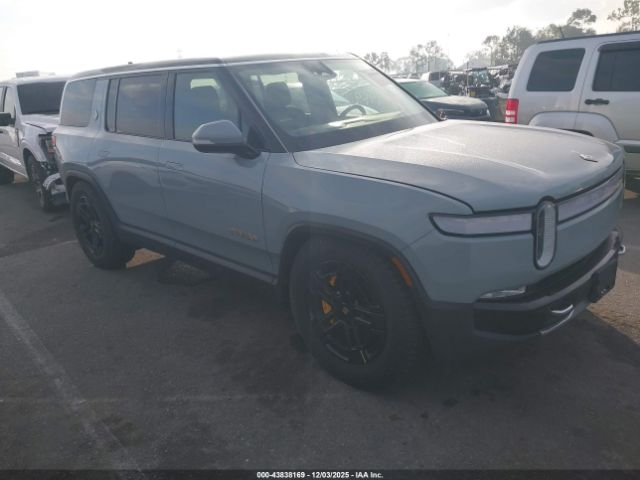 2023 RIVIAN R1S 7PDSGABA0PN019590