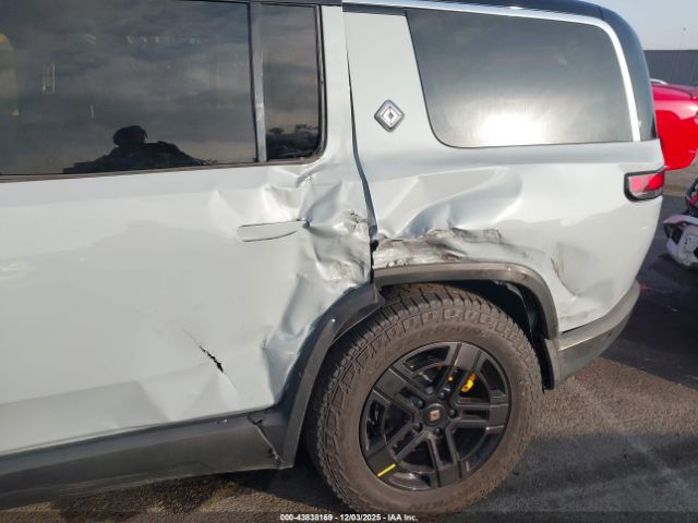2023 RIVIAN R1S 7PDSGABA0PN019590 Photo 5
