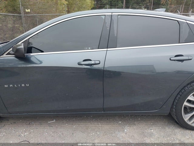 1G1ZD5ST5MF077412 Chevrolet Malibu Fwd Lt
