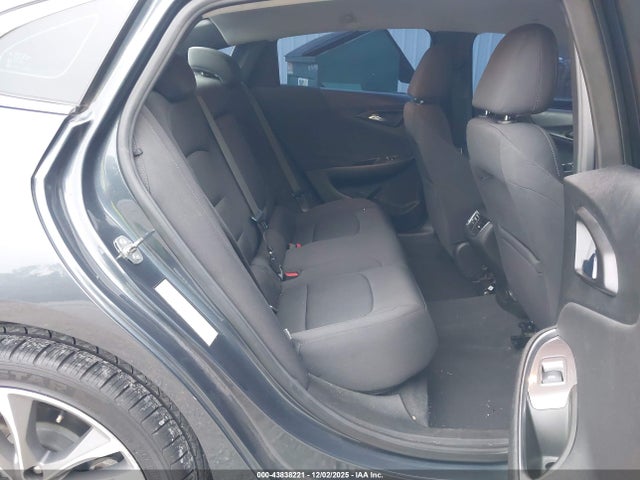 1G1ZD5ST5MF077412 Chevrolet Malibu Fwd Lt