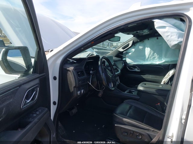 2022 GMC YUKON XL 1GKS1GKD7NR122084 Photo 4