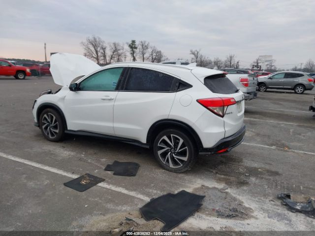 2019 HONDA HR-V 3CZRU6H15KM705057 Photo 2