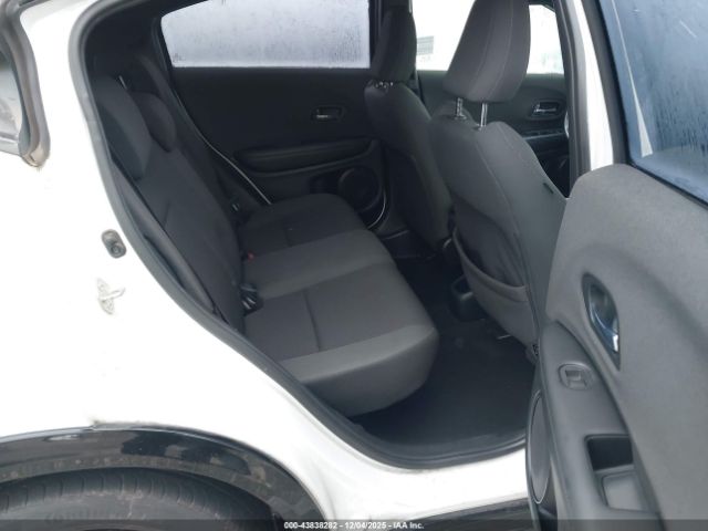 2019 HONDA HR-V 3CZRU6H15KM705057 Photo 7