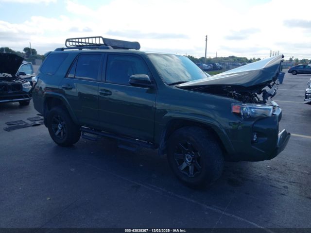 2022 TOYOTA 4RUNNER JTETU5JR8N6041424