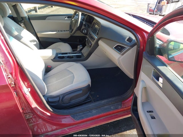 2016 Hyundai Sonata Se მანქანა იყიდება აუქციონზე, vin: 5NPE24AF3GH312708, აუქციონის ნომერი: 43838354