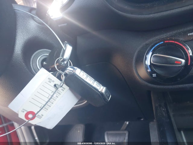 KNDJ63AU8L7046600 KIA Soul Gt-line