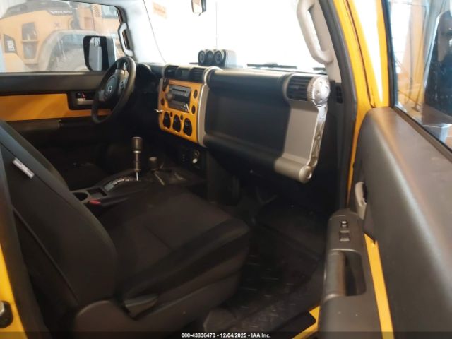 2007 TOYOTA FJ CRUISER JTEBU11F970063433 Photo 4