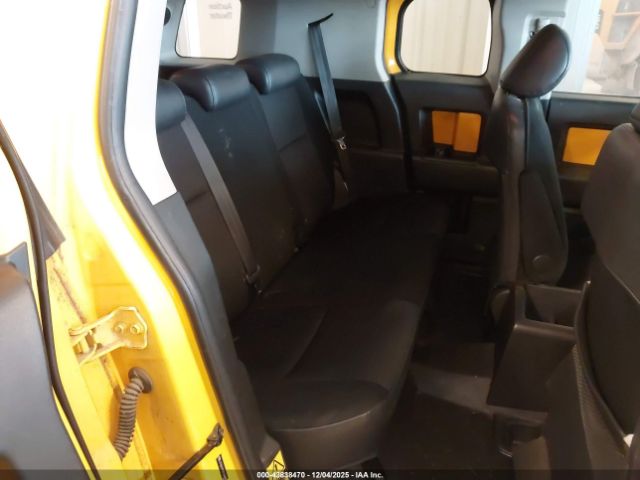 2007 TOYOTA FJ CRUISER JTEBU11F970063433 Photo 7