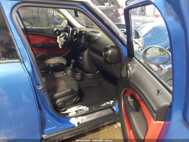 2014 MINI COUNTRYMAN WMWZC5C51EWP39804 Photo 4