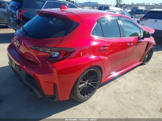 2024 TOYOTA GR COROLLA JTNABAAE1RA011199 Photo 3