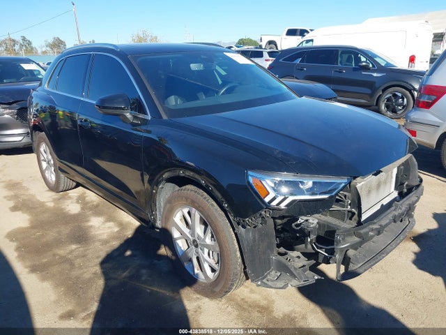 2024 AUDI Q3 WA1AUCF38R1079690 Photo 0