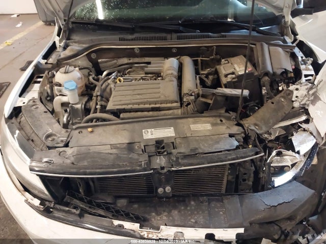 3VW267AJ6GM280731 Volkswagen Jetta 1.4t S