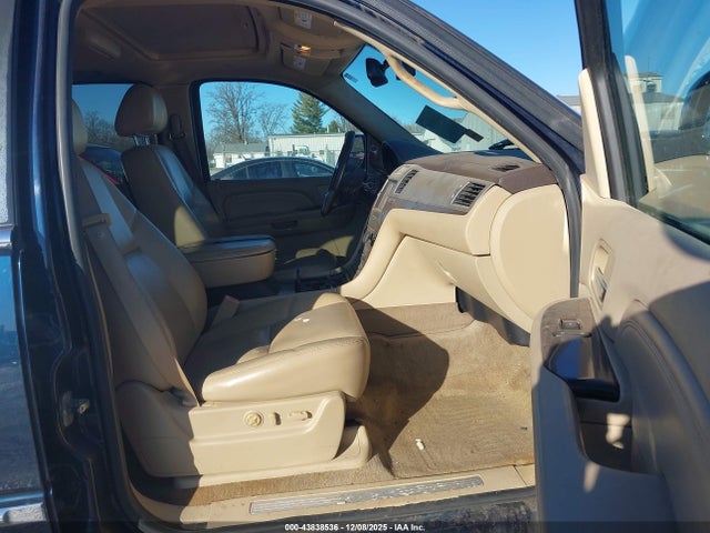2009 CADILLAC ESCALADE 1GYFK23269R291832 Photo 4