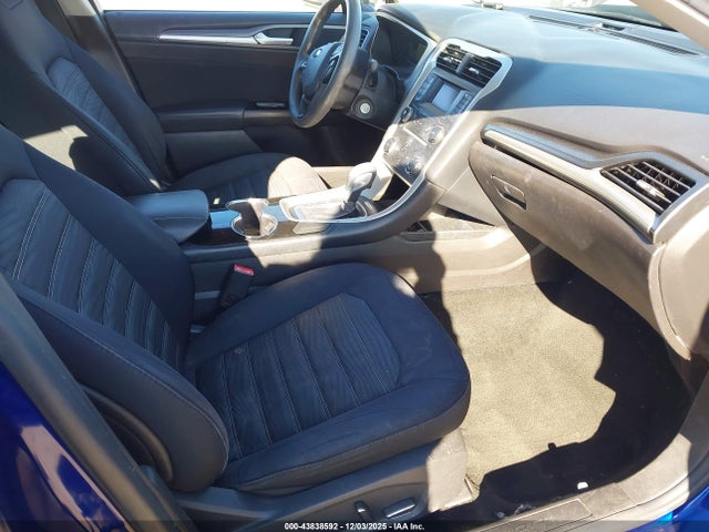 3FA6P0H70GR316666 Ford FUSION SE
