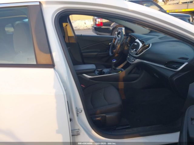2018 CHEVROLET VOLT 1G1RC6S59JU137564 Photo 4