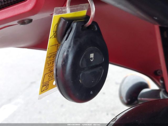 2023 INDIAN MOTORCYCLE CO. CHIEFTAIN 56KTCDBB5P3422052 Photo 10