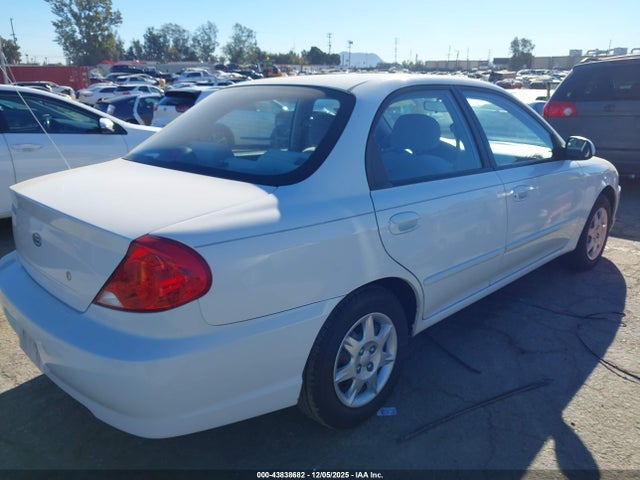 2003 KIA SPECTRA KNAFB121335286611 Photo 3