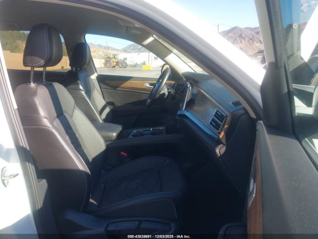 2024 VOLKSWAGEN ATLAS 1V2LR2CA7RC592445 Photo 4