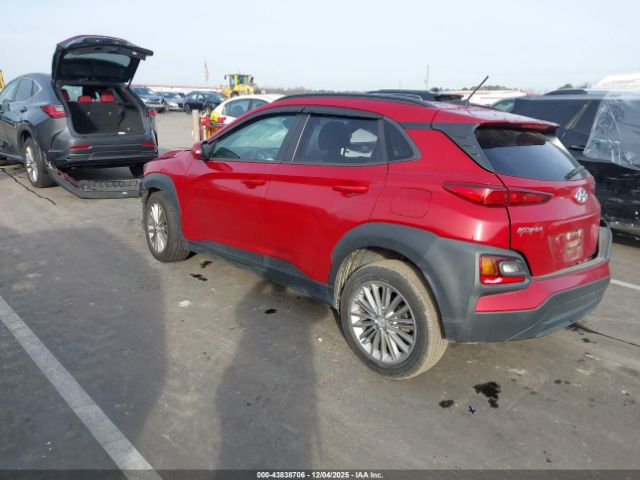 2018 HYUNDAI KONA KM8K62AA1JU178712 Photo 2