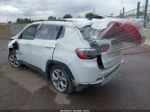 Jeep Compass Latitude 4x4 2025 3C4NJDBN5ST536404 Image 3