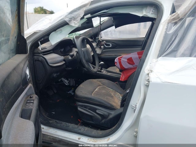 Jeep Compass Latitude 4x4 2025 3C4NJDBN5ST536404 Image 5