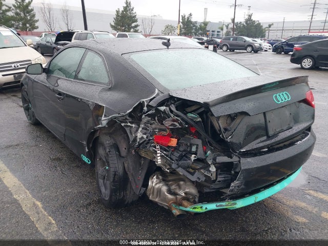 2010 AUDI A5 WAULFAFR6AA001959 Photo 5