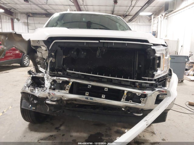 1FTFW1EG5JKE19066 Ford F-150 Lariat