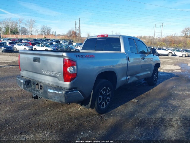 5TFUY5F12KX835230 Toyota Tundra Sr5 5.7l V8